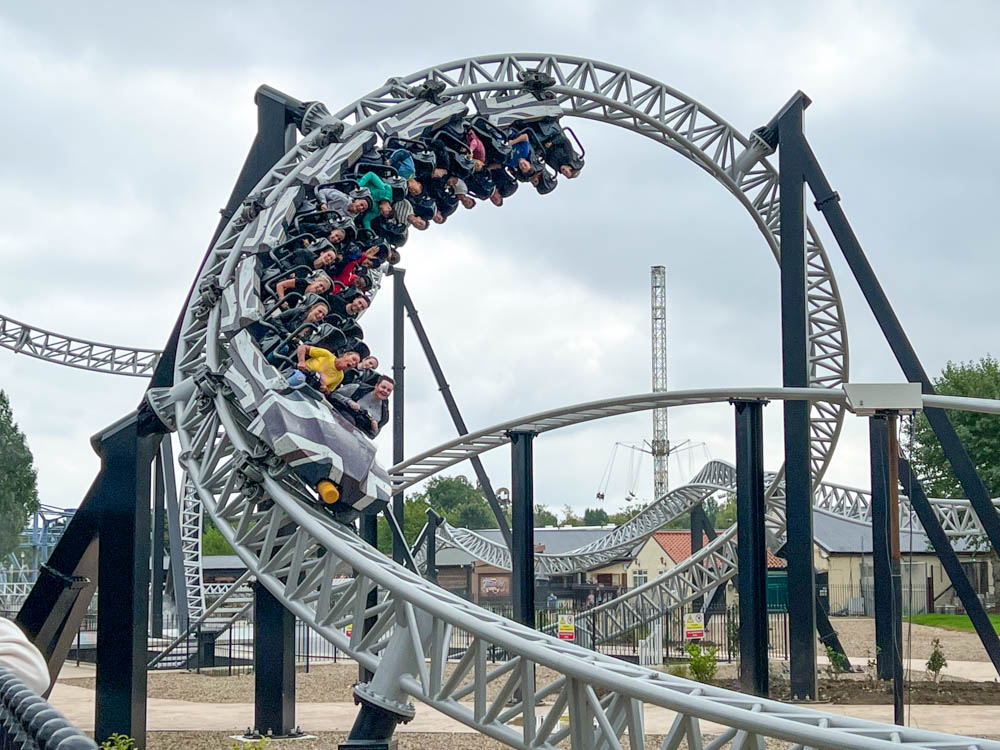 Sik at Flamingo Land Theme Park & Zoo : Neil Tonge